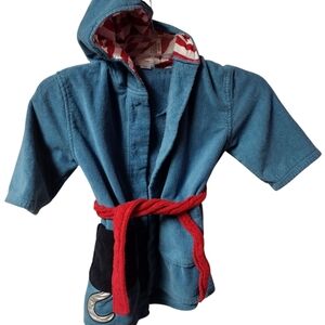 M7)  Saint Eve Swim Hooded Bathrobe – Pirate Style, Size 3/4T